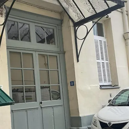Cozy And In Apartment Rouen